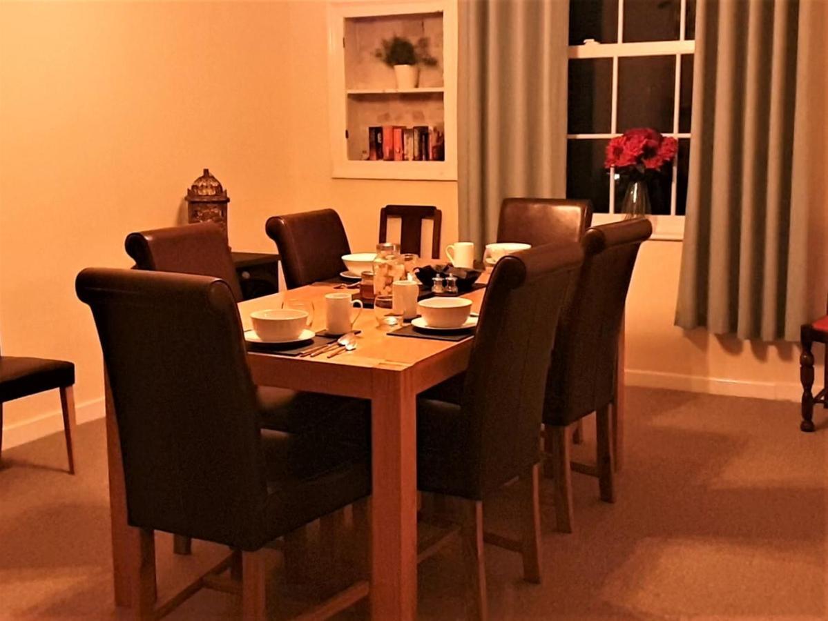Riverbank Guest House Wiggenhall Saint Germans 외부 사진